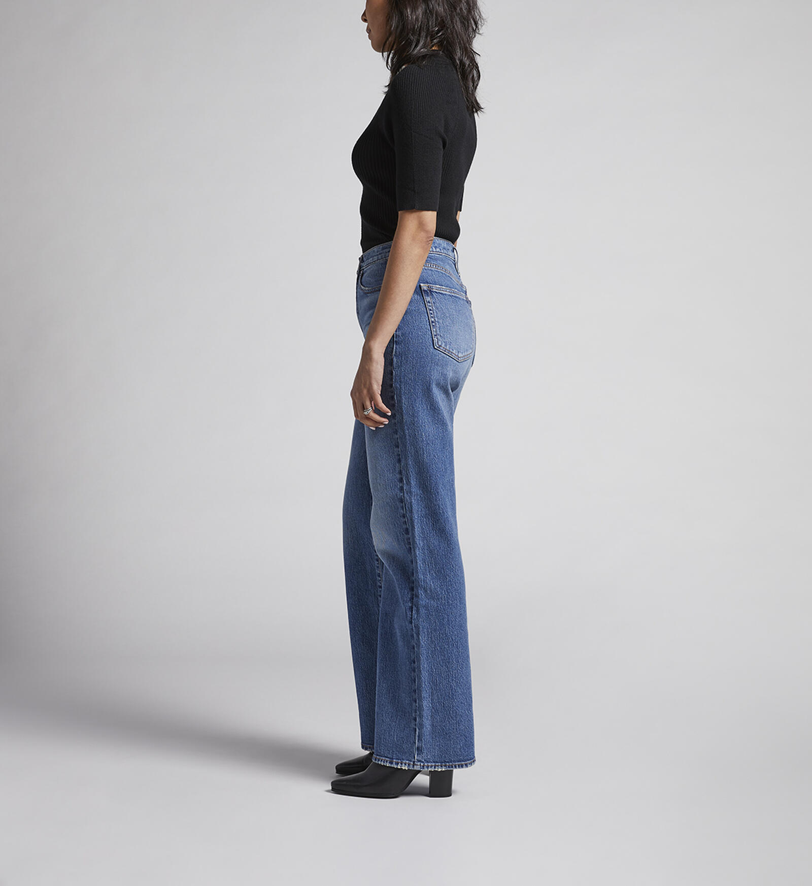 Bagvaskelse Præfiks nok Buy Highly Desirable High Rise Trouser Leg Jeans for USD 61.00 | Silver  Jeans US New