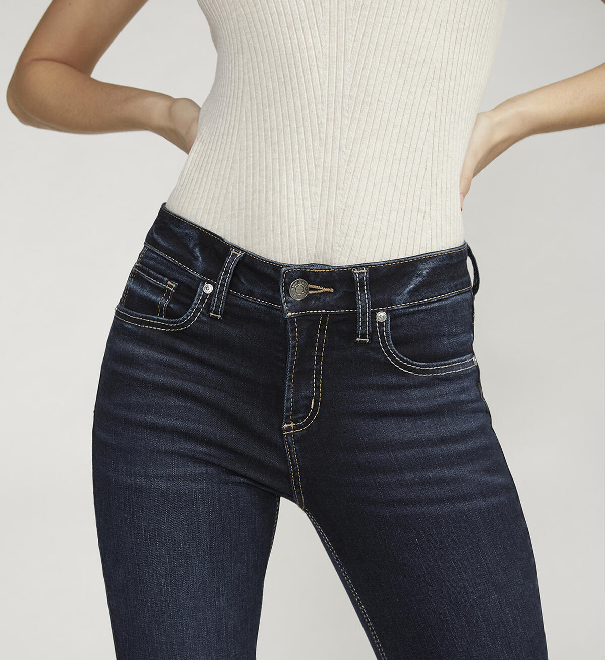 Elyse Mid Rise Straight Leg Jeans, , hi-res image number 3