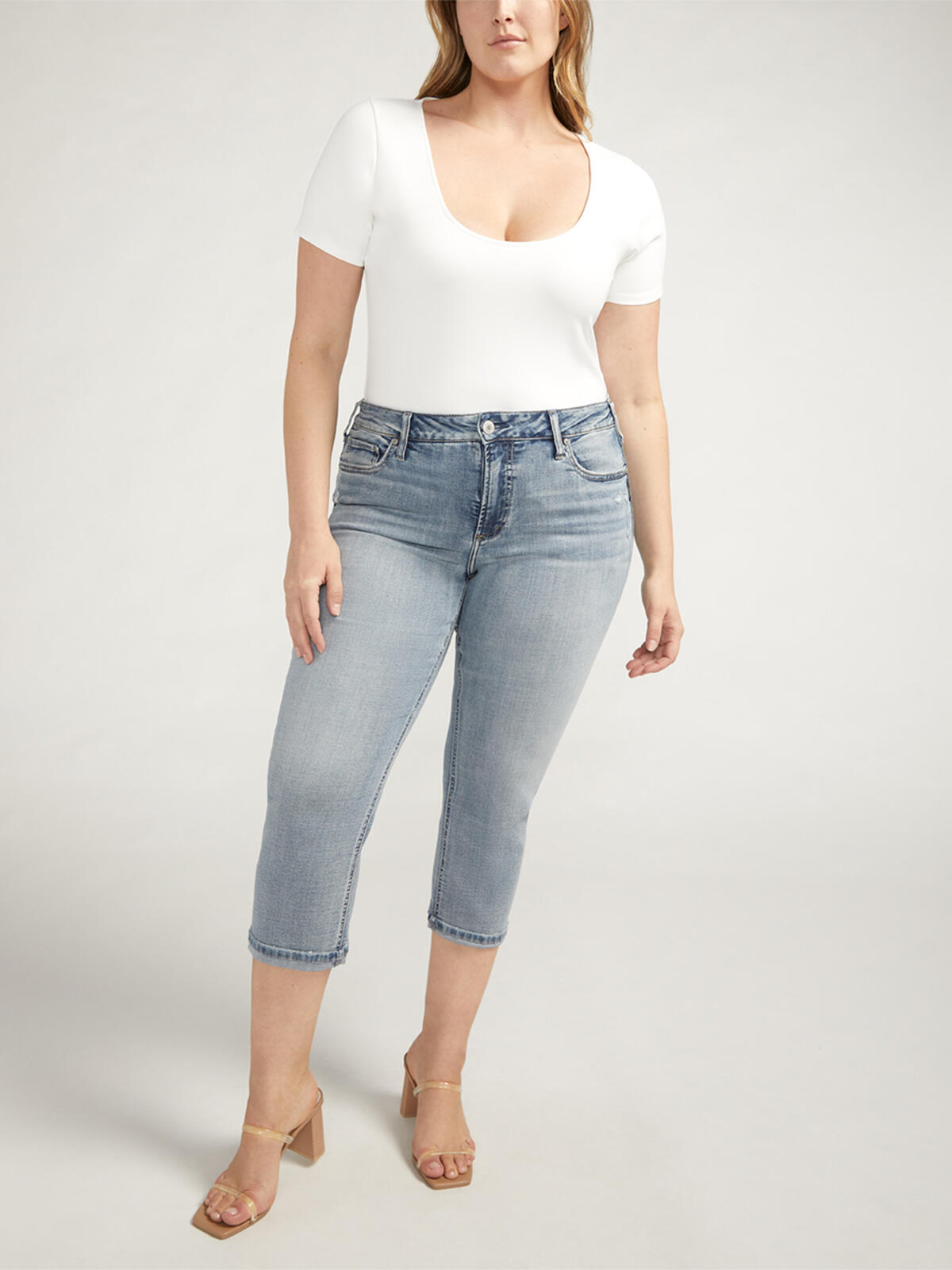 Suki Mid Rise Capri Plus Size, , hi-res image number 0