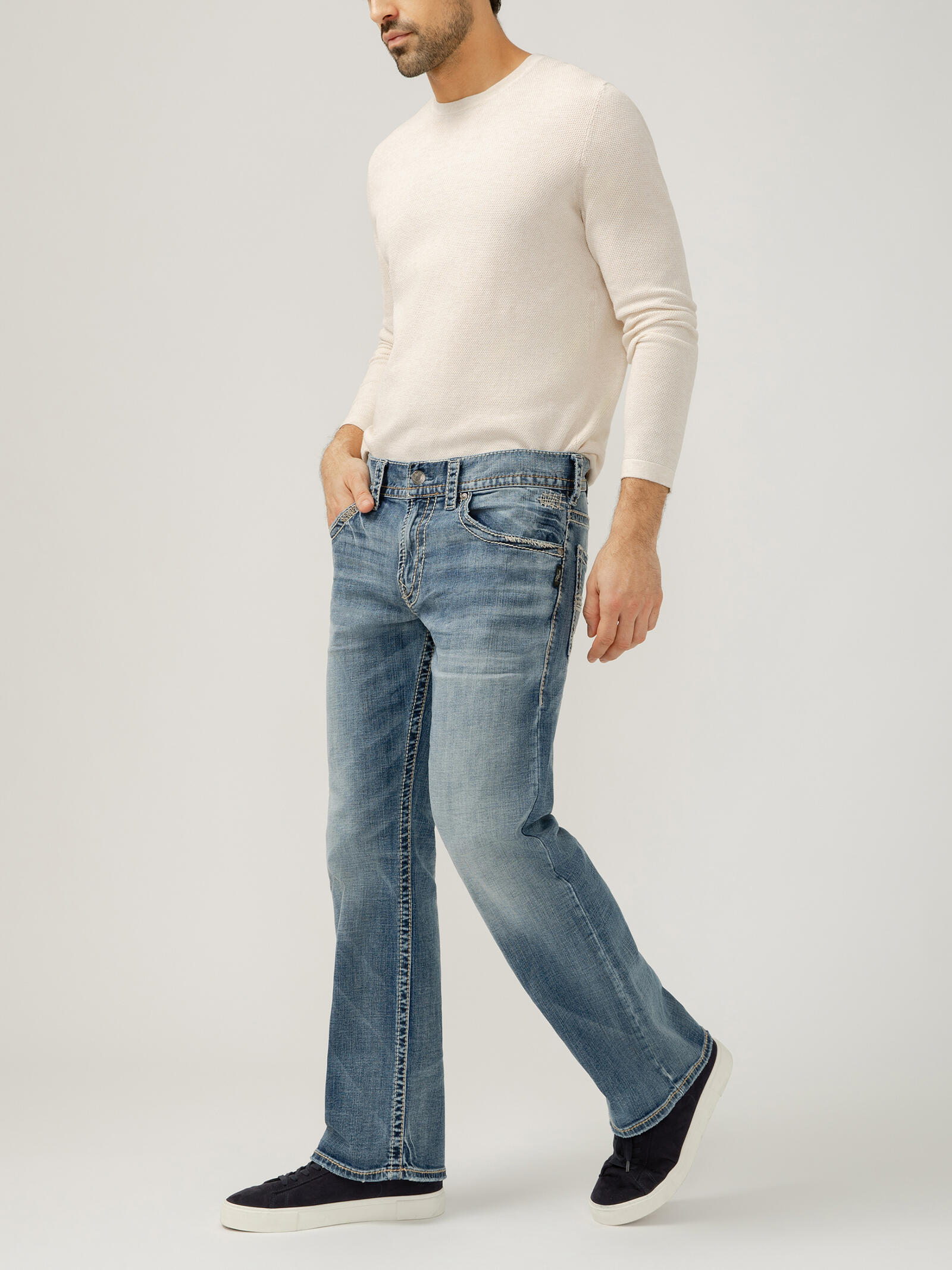 Buy Zac Relaxed Fit Straight Leg Jeans for USD 98.00 | Silver Jeans