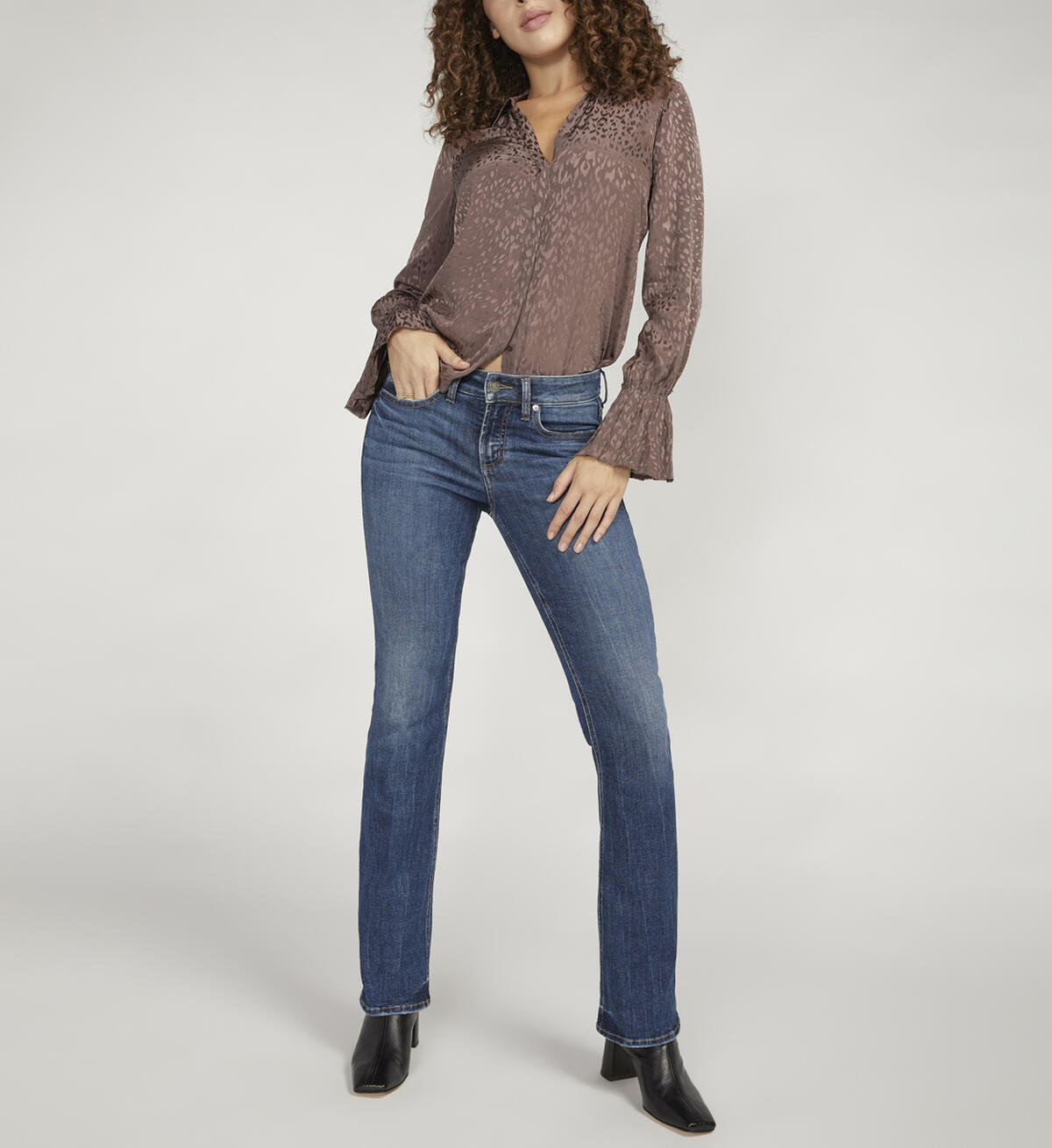 Suki Mid Rise Slim Bootcut Jeans, Indigo, hi-res image number 1