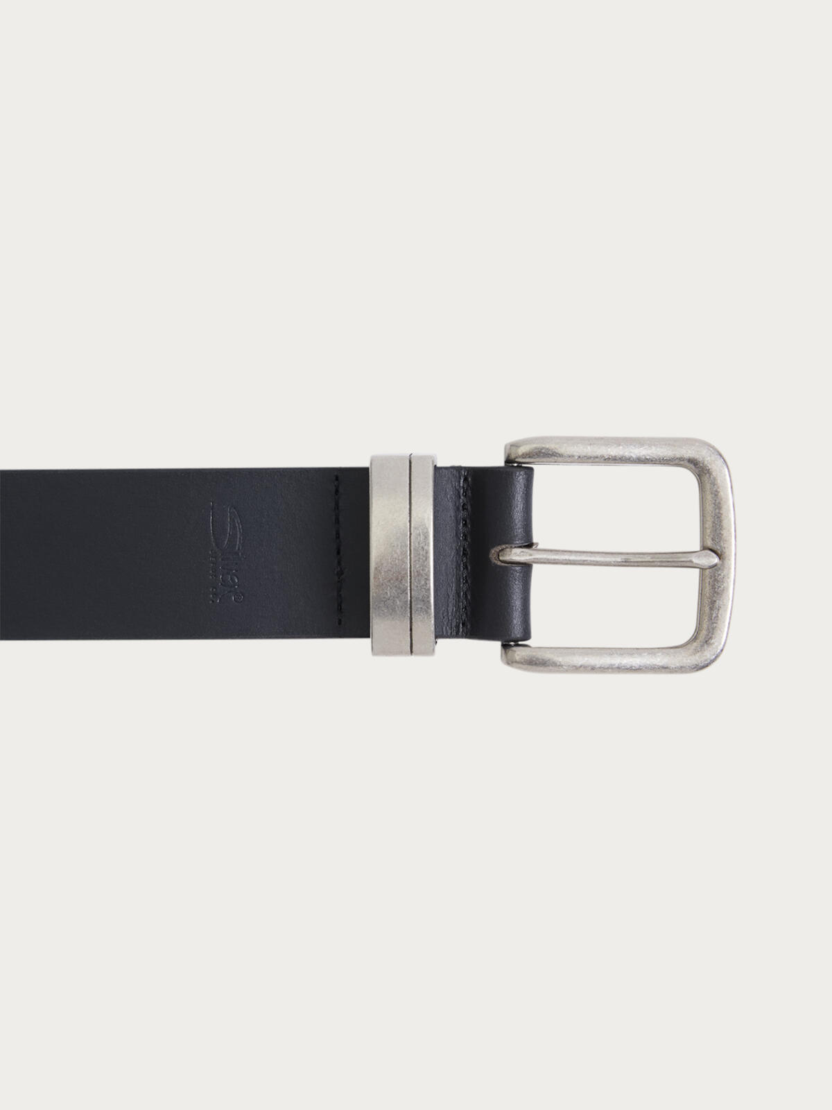Classic Leather Men's Belt image number 0