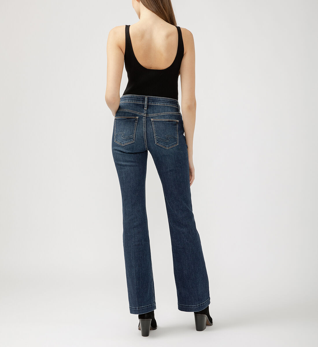 Buy Suki Mid Rise Bootcut Luxe Stretch Jeans for USD 84.00 | Silver Jeans  US New