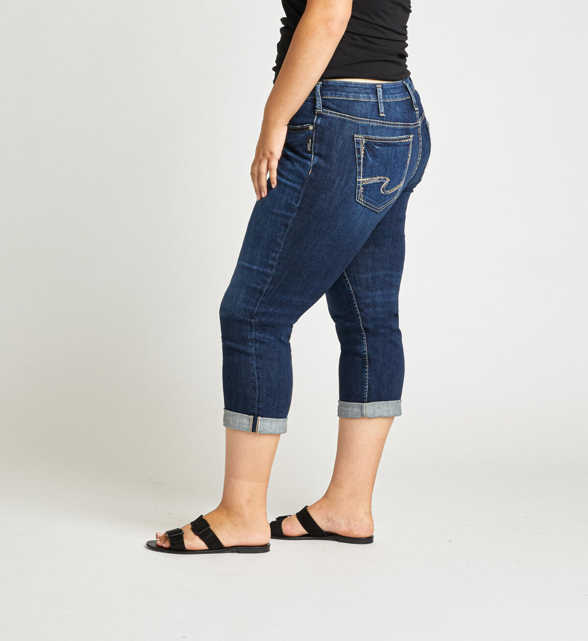 Suki Capri, , hi-res image number 2