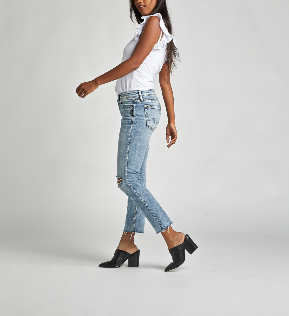 Avery High-Rise Curvy Slim Leg Jeans, , hi-res image number 2