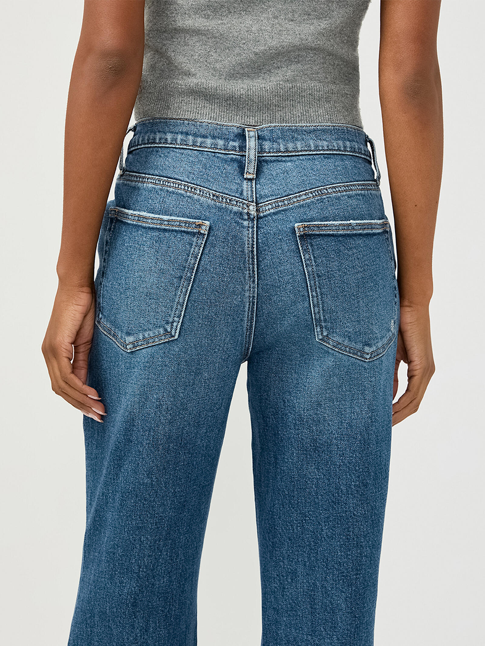Buy 90s Baggy Mid Rise Bootcut Jeans for USD Silver Jeans