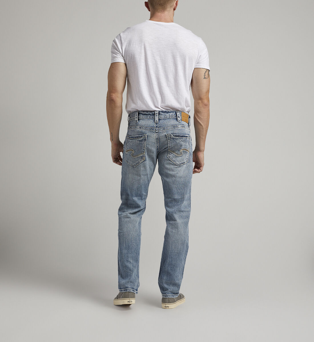 Buy Eddie Relaxed Fit Tapered Leg Jeans for USD 104.00 | Silver Jeans US New