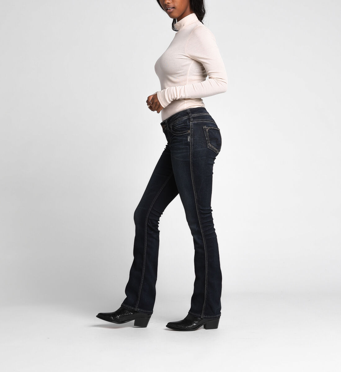 Buy Suki Curvy Mid Rise Slim Bootcut Jeans for USD 92.00 Silver Jeans US New