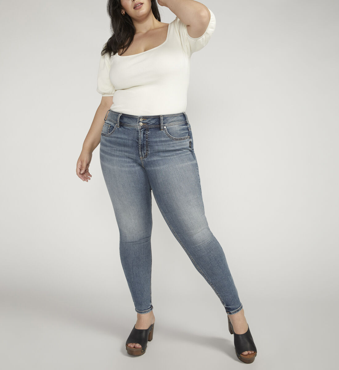 Buy Suki Mid Rise Skinny Jeans Plus Size for USD 70.00 Silver