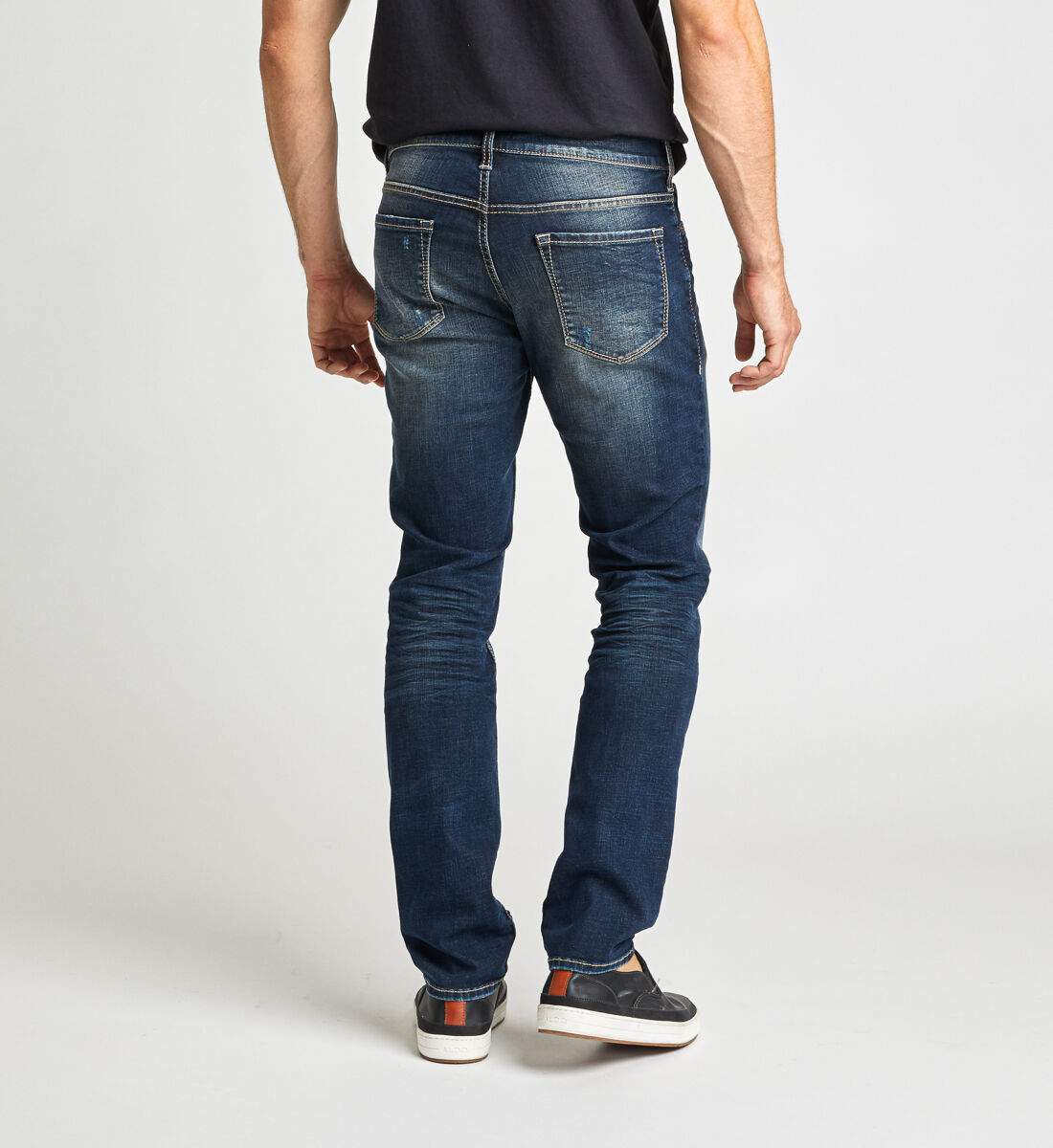 Silver jeans taavi store