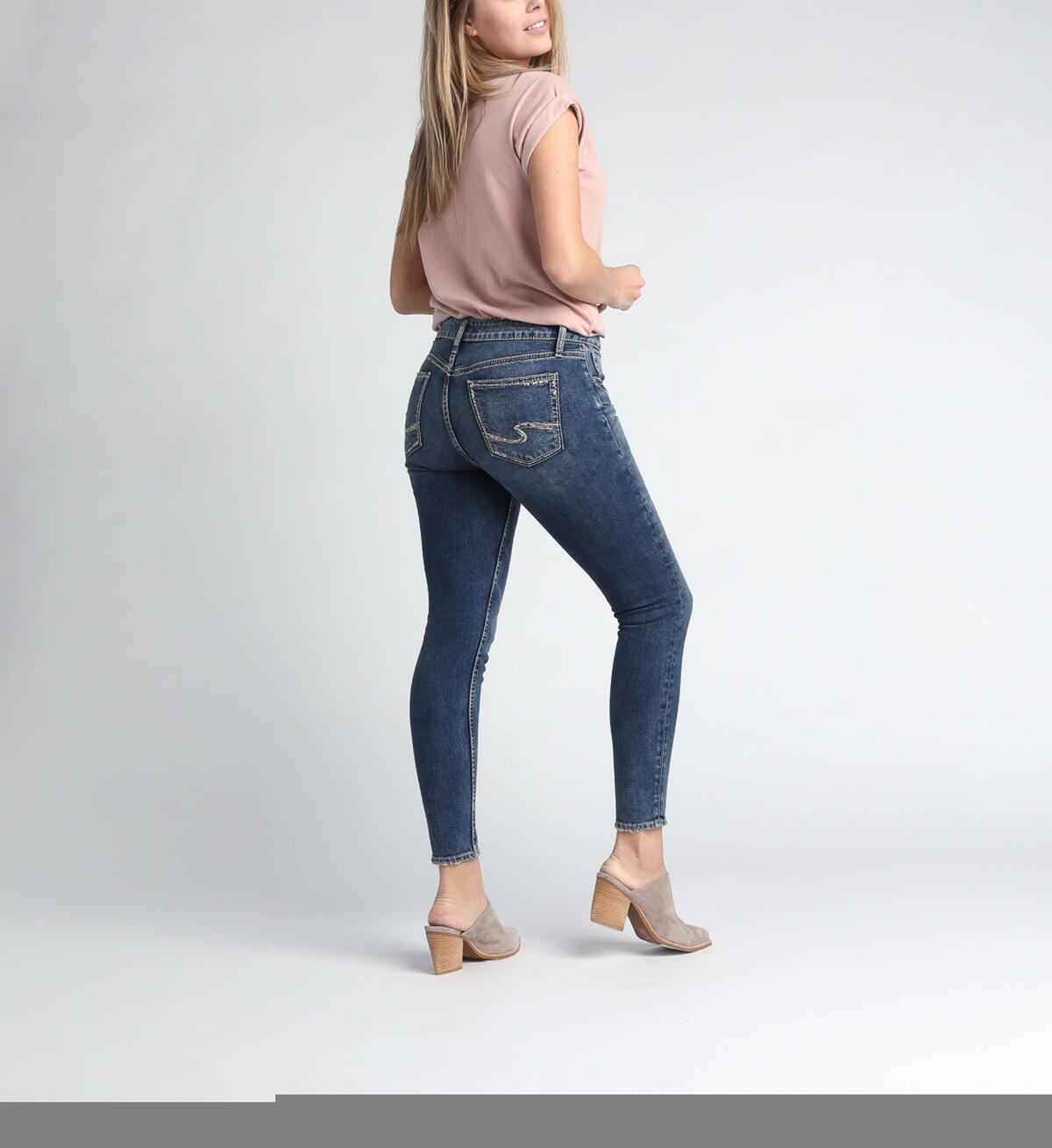 Avery Skinny, , hi-res image number 1
