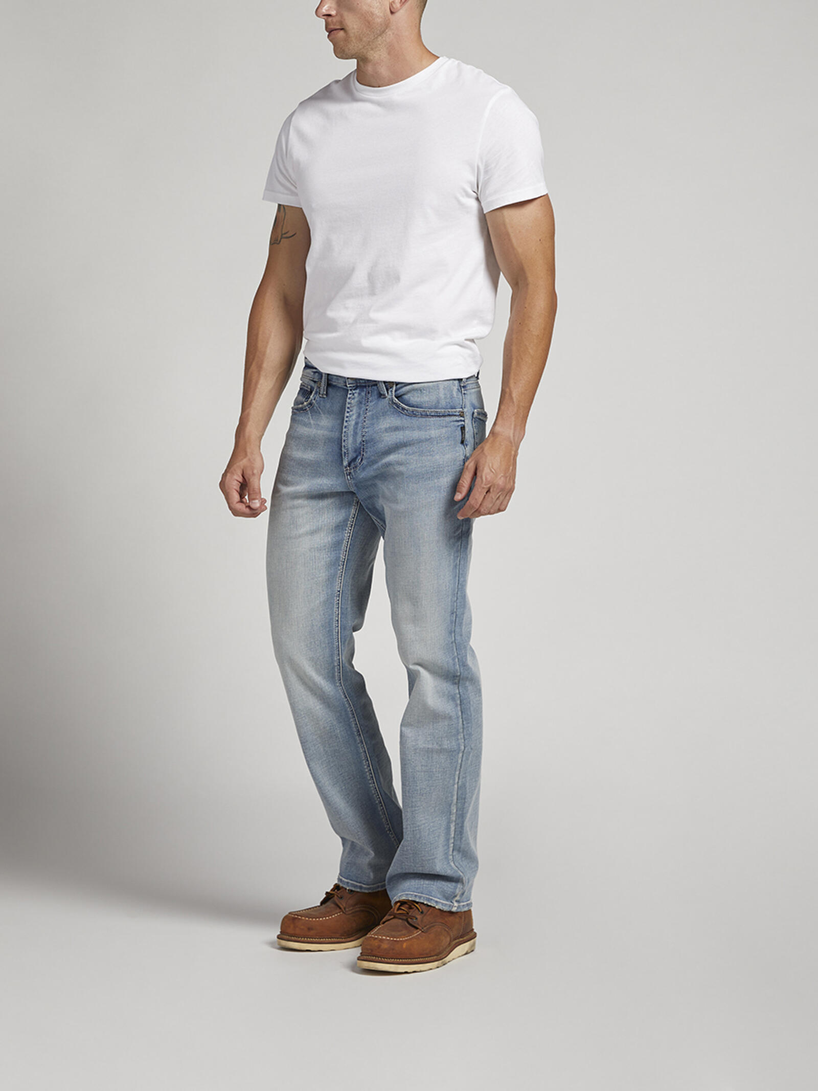 Buy Zac Relaxed Fit Straight Leg Jeans for USD 98.00 | Silver Jeans US New