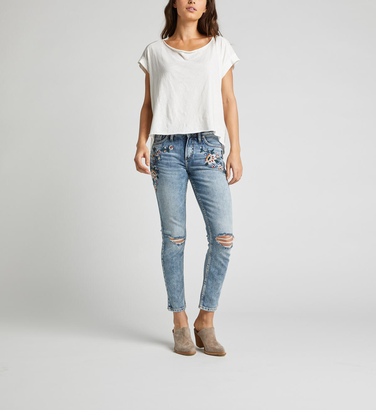 Avery Slim, , hi-res image number 3