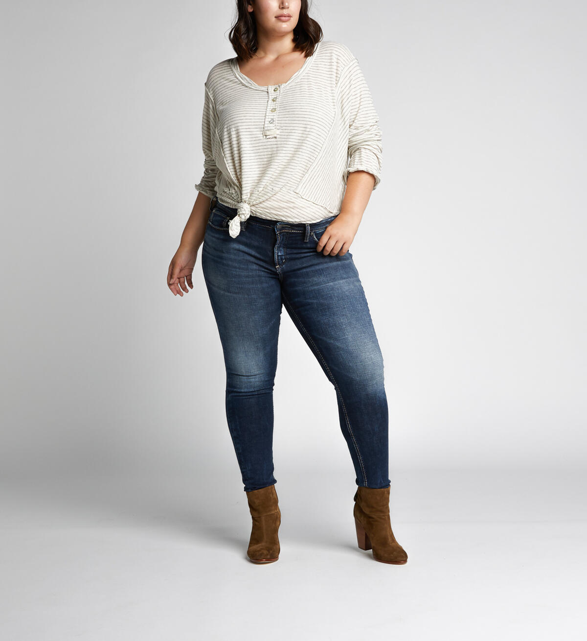 Suki Skinny Mid Rise Dark Wash, , hi-res image number 0