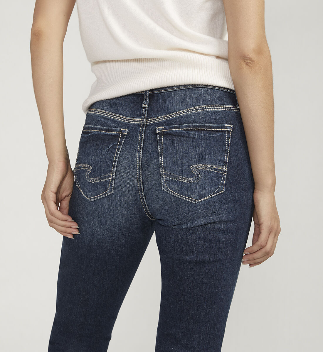 Buy Elyse Mid Rise Straight Leg Jeans for USD 84.00 Silver Jeans