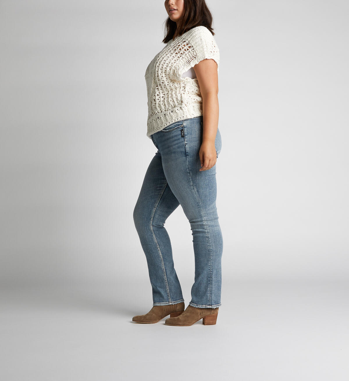 Suki Mid-Rise Curvy Straight-Leg Jeans, , hi-res image number 2