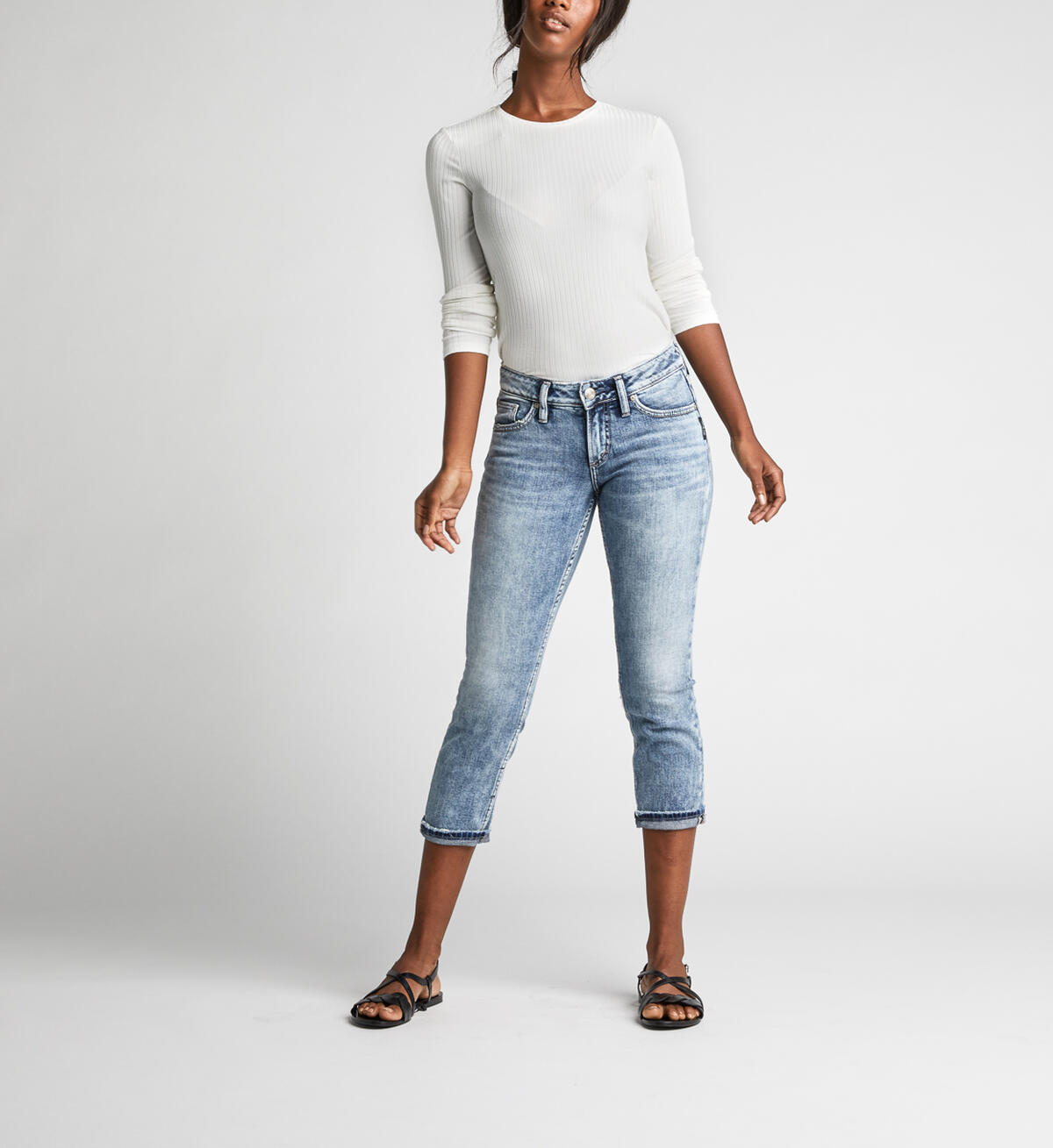 Suki Mid-Rise Curvy Capri, , hi-res image number 0