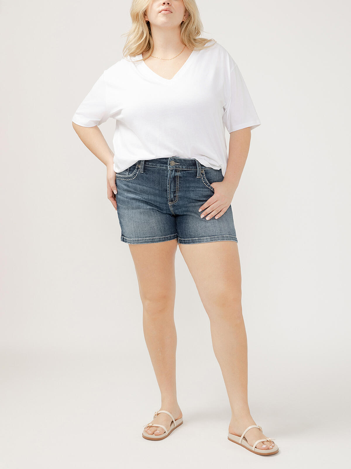 Suki Mid Rise Shorts Plus Size image number 0