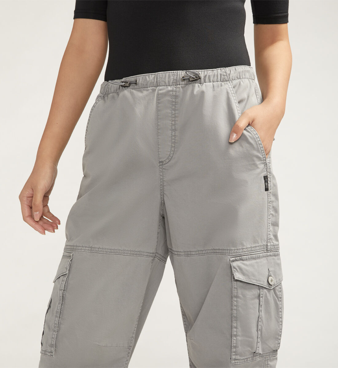 Buy Parachute Cargo Pant for USD 37.00 | Silver Jeans US New