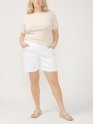 Boyfriend Relaxed Mid Rise Shorts Plus Size