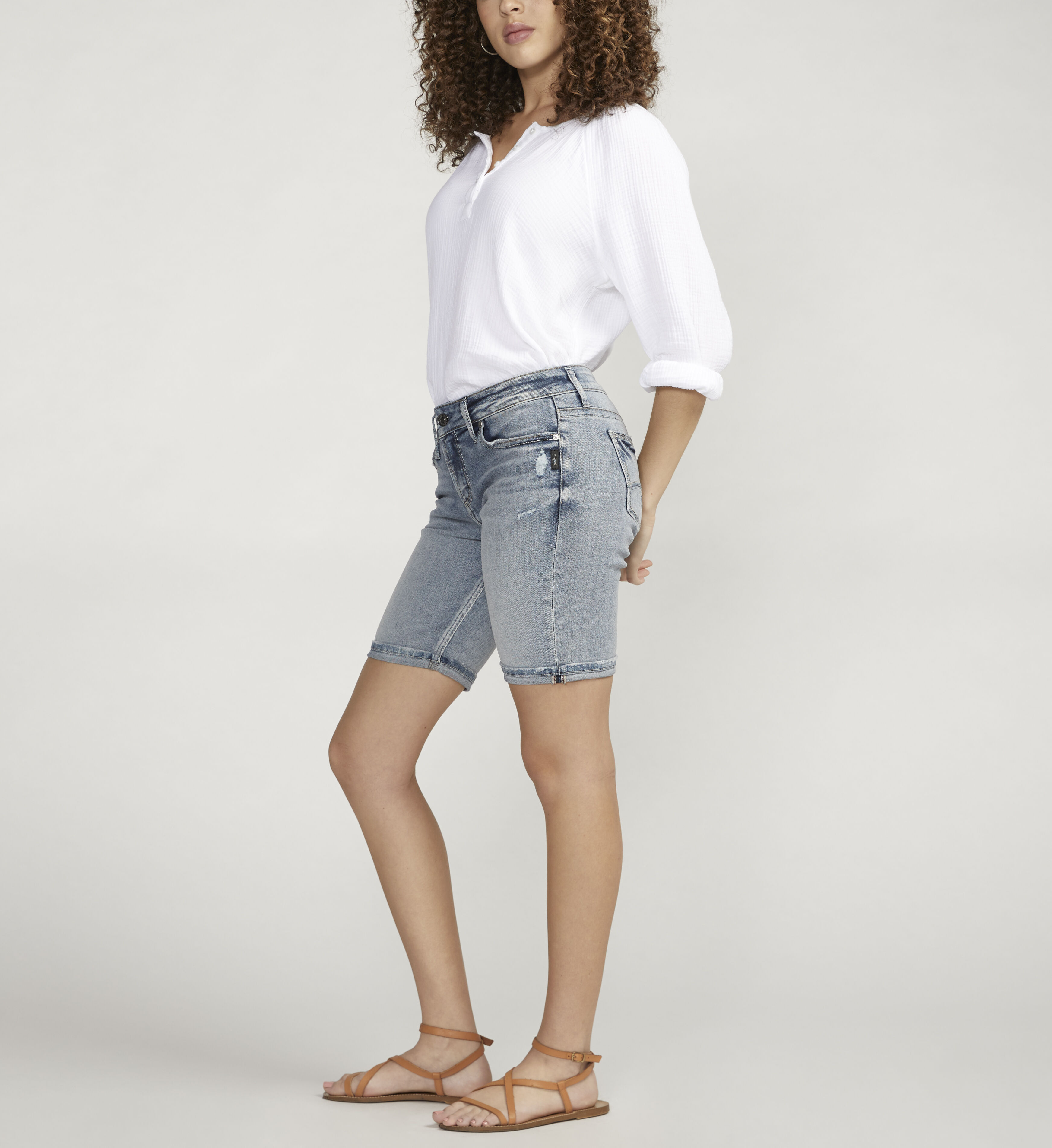 Buy Suki Mid Rise Bermuda Short for USD 37.00 Silver Jeans US New