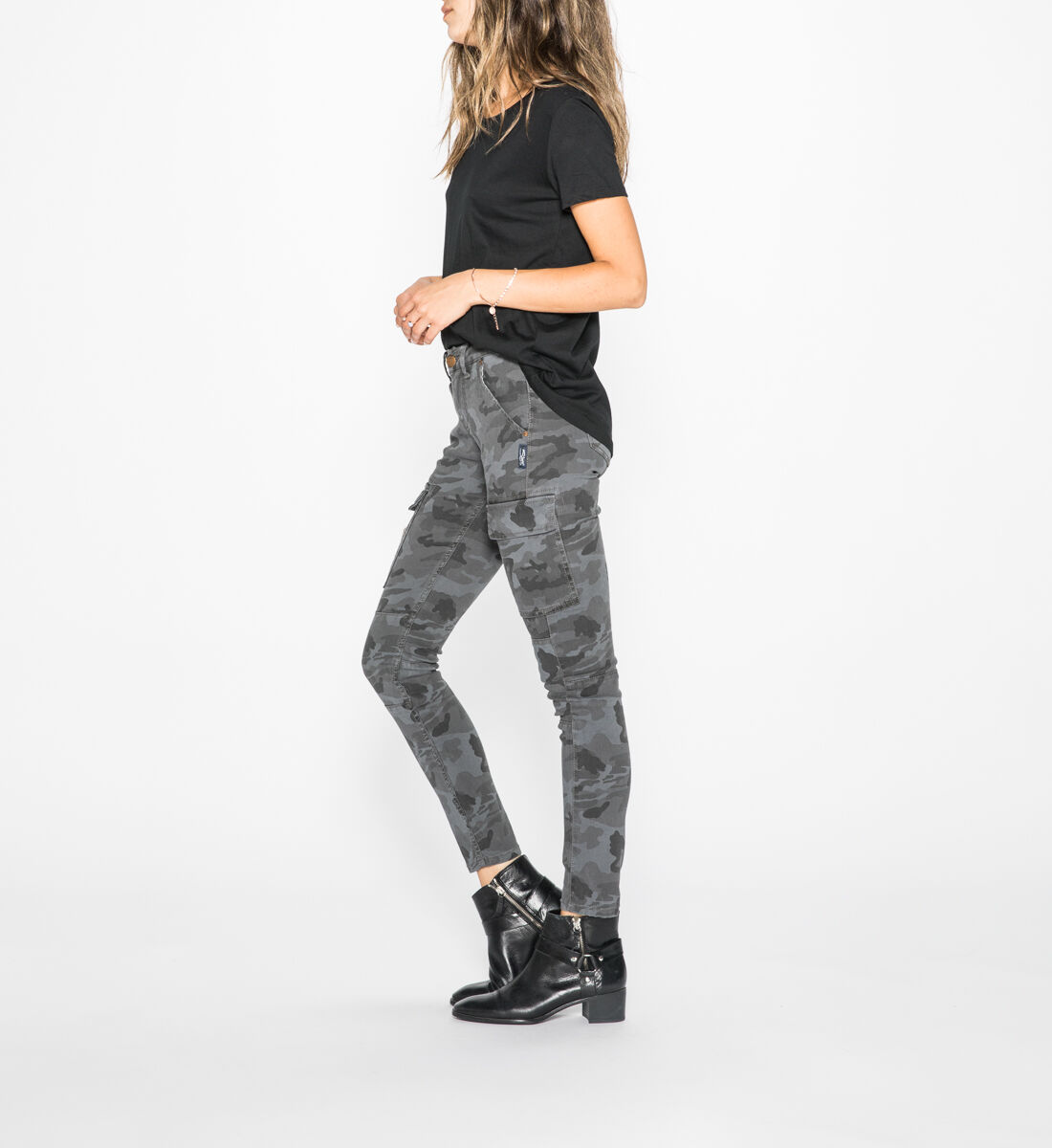 Camouflage skinny clearance fit jeans