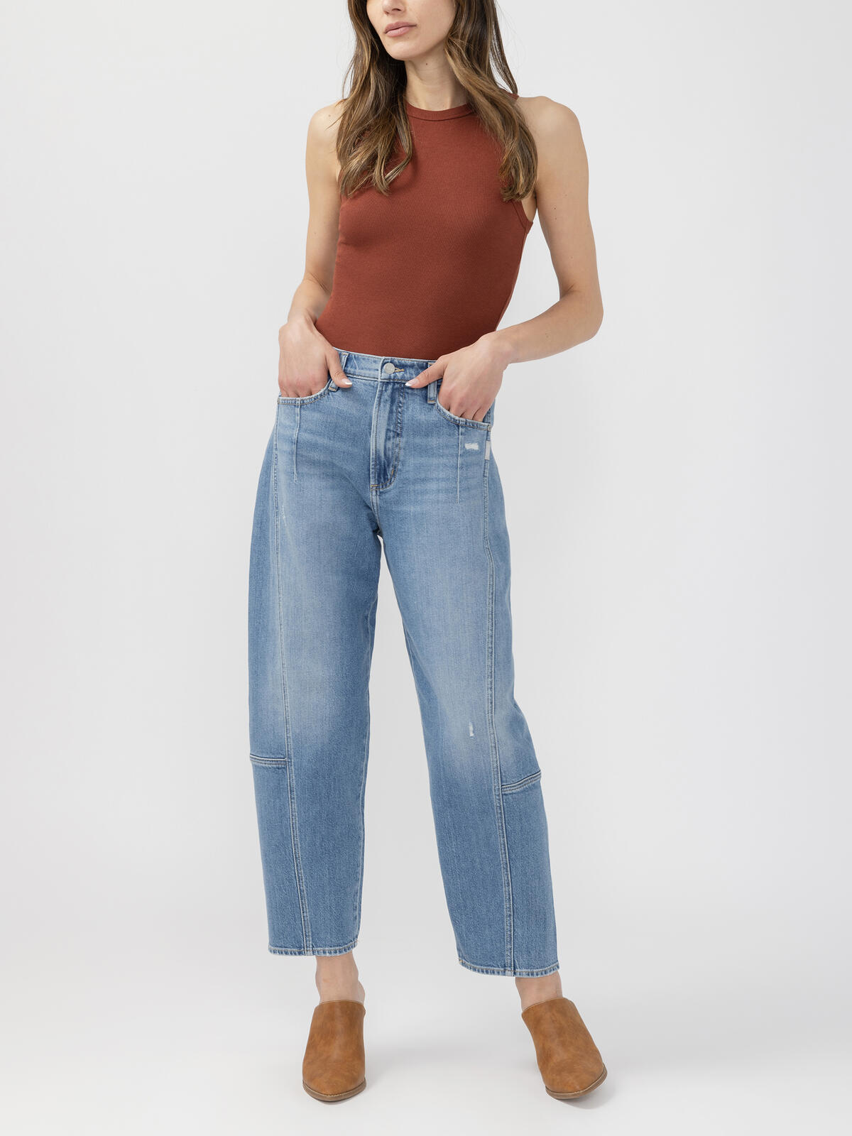 Slim Barrel Leg Jeans image number 0