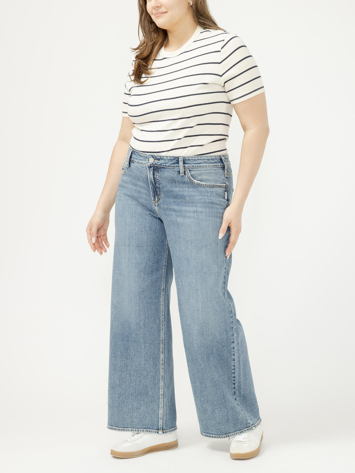 Suki Mid Rise Wide Leg Jeans Plus Size, , hi-res image number 0