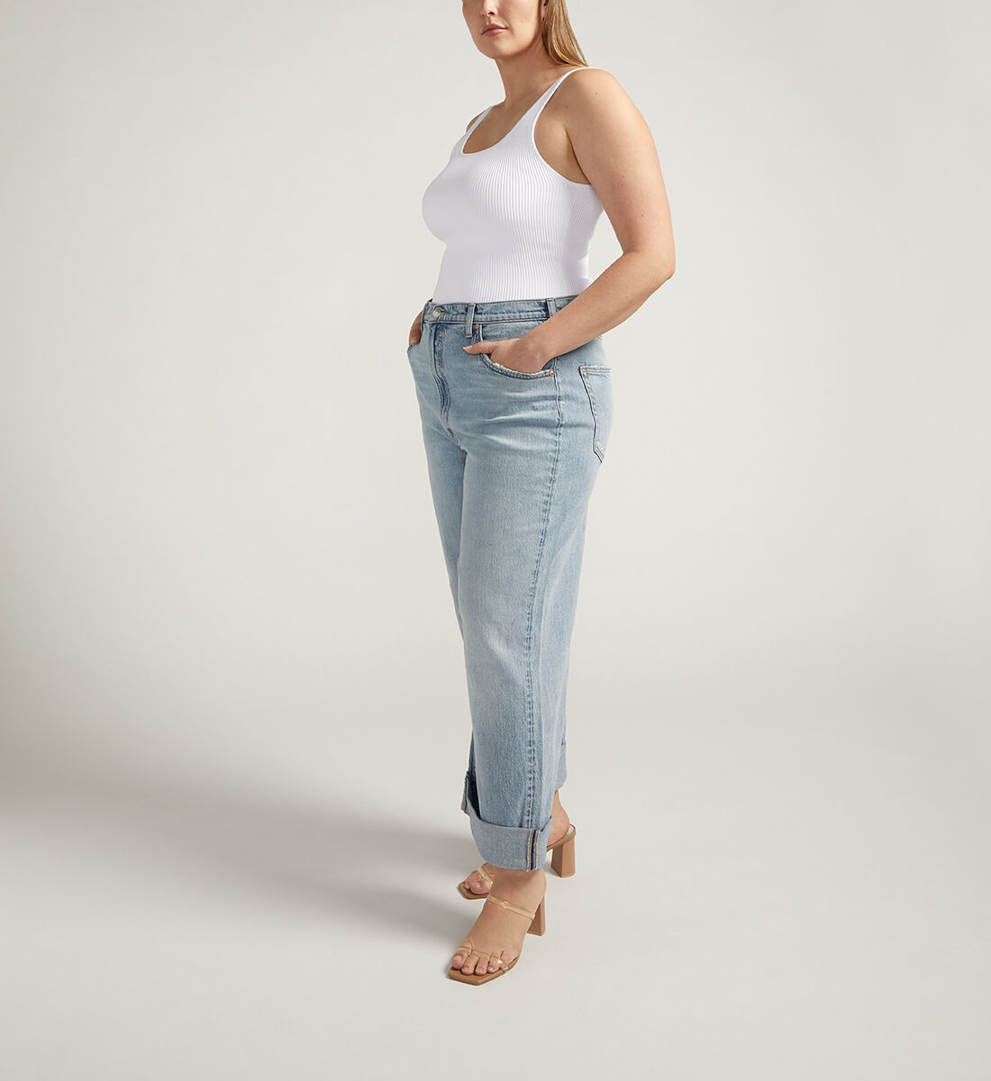 Inc curvy fit cropped jeans top