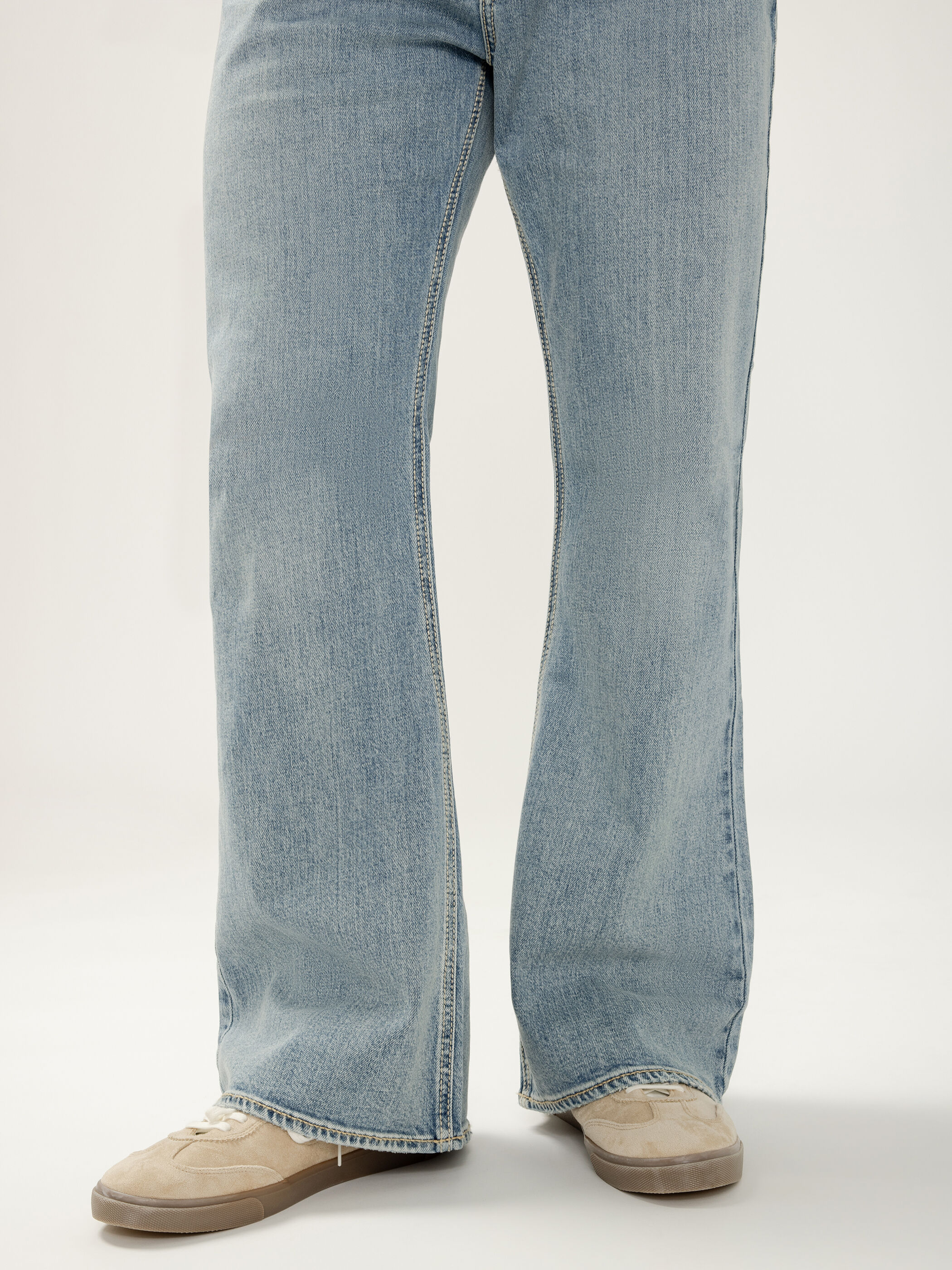 Buy Jack Relaxed Fit Wide Bootcut Jeans for USD 108.00 | Silver Jeans