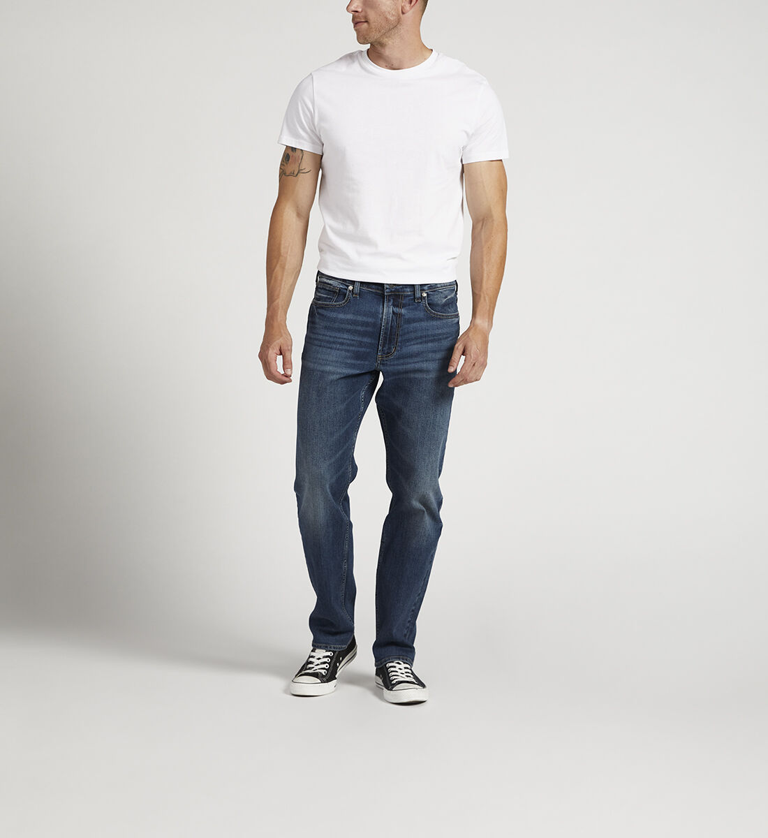 Buy Eddie Relaxed Fit Tapered Leg Jeans for USD 44.00 Silver