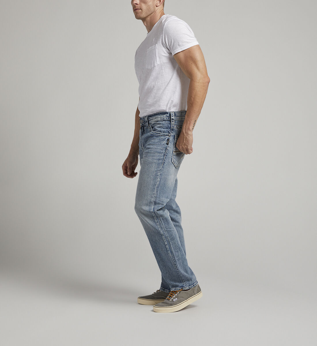 Buy Eddie Relaxed Fit Tapered Leg Jeans for USD 104.00 | Silver Jeans US New