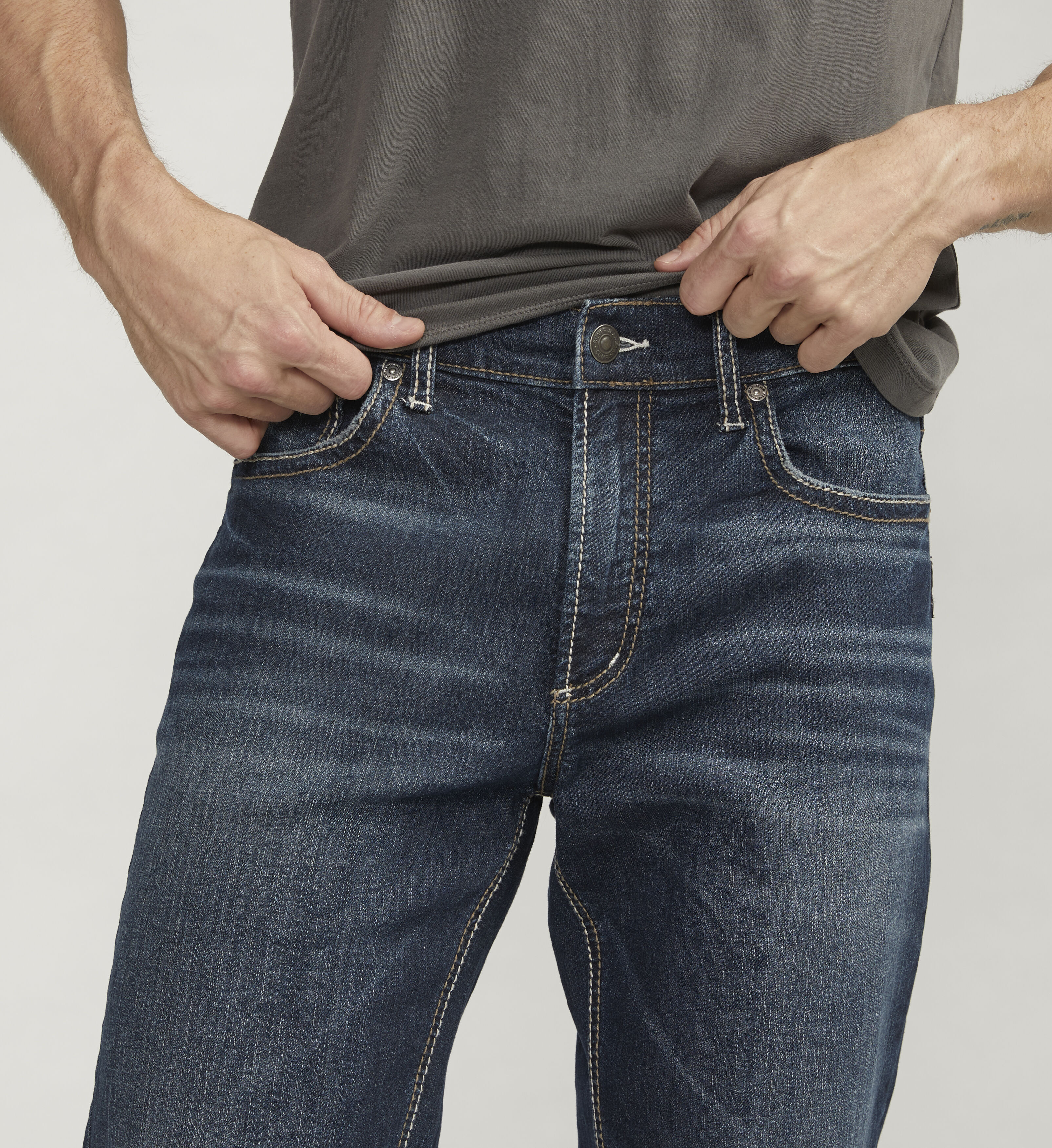 Buy Grayson Classic Fit Straight Leg Jeans for USD 98.00 Silver
