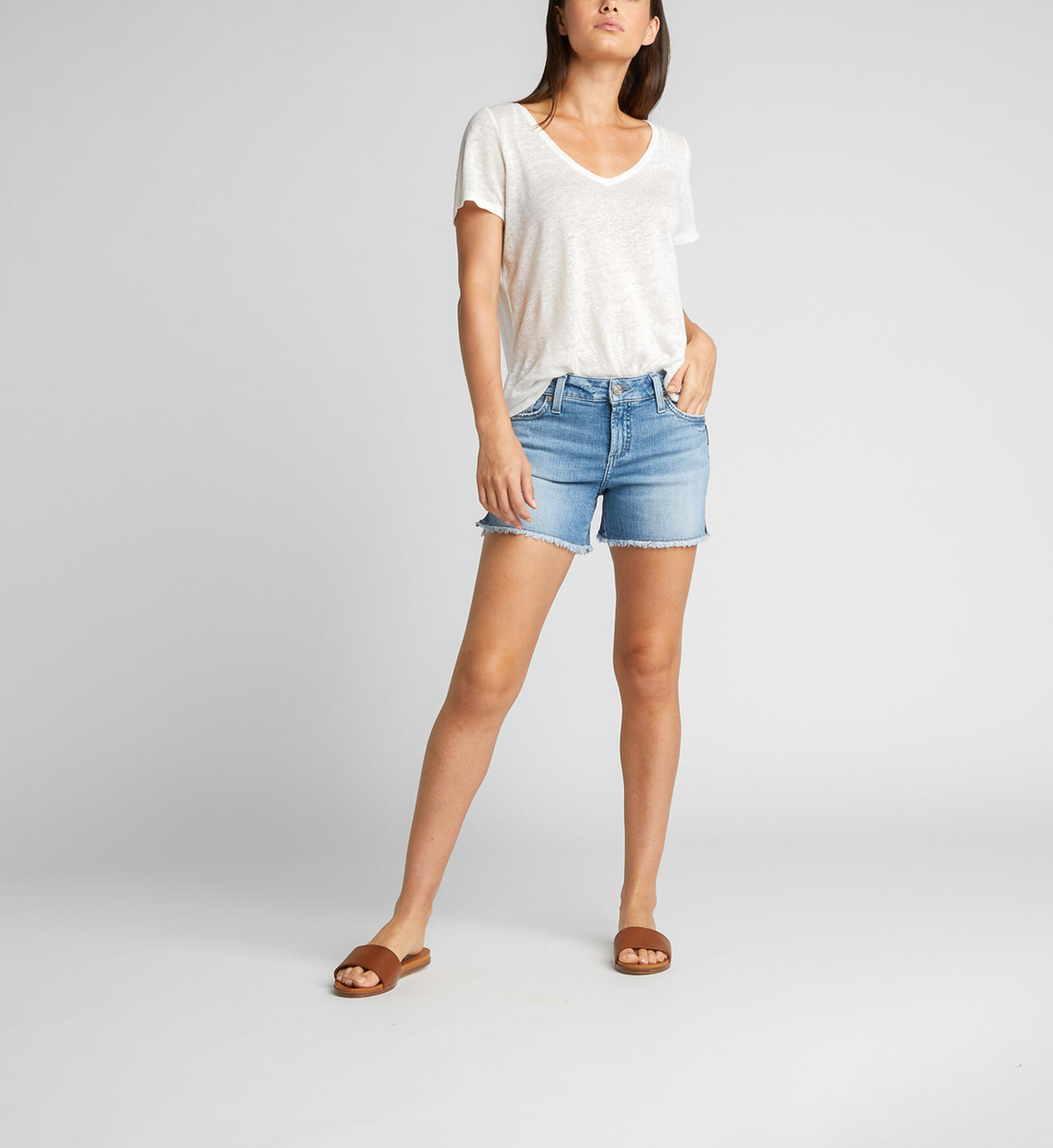 Buy Elyse Mid Rise Short for USD 59.00 | Silver Jeans US New