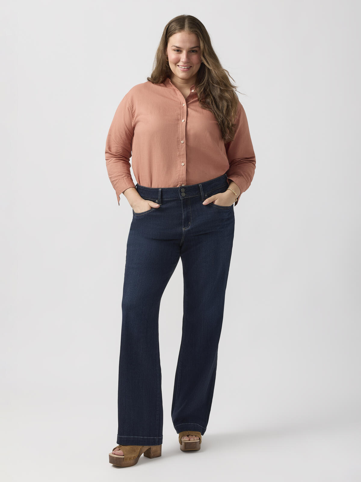 Suki Trouser Leg Plus Size image number 0