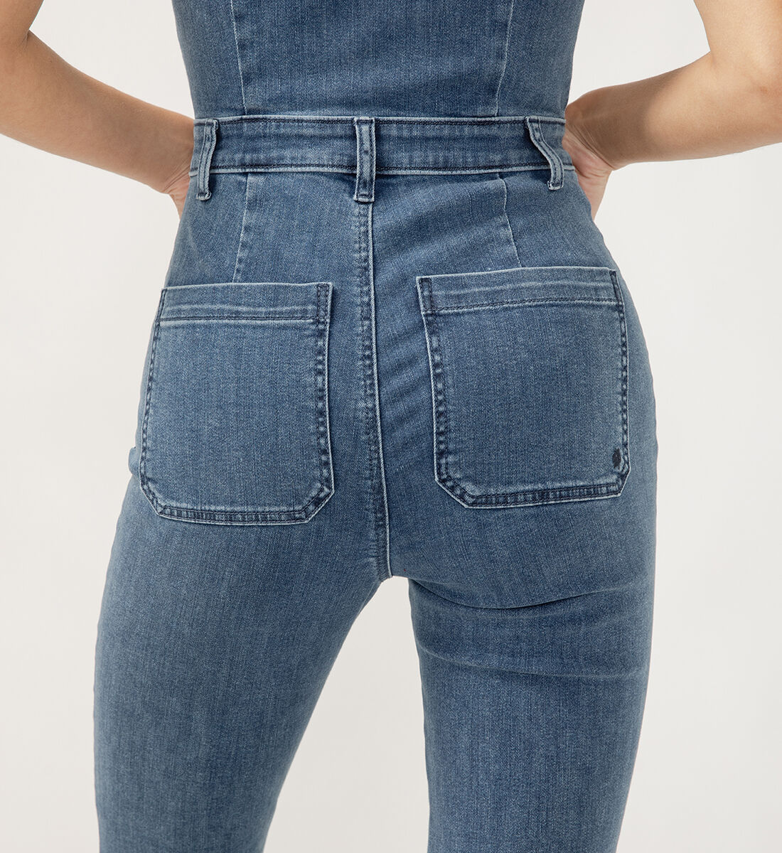 WILLFULLY（ウィルフリー）の「flap pocket attach roll up