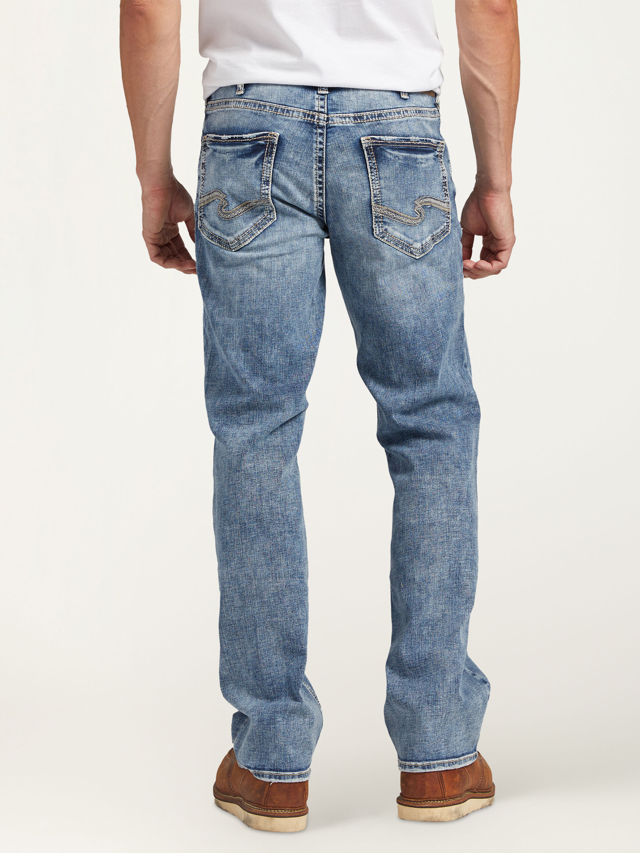 Buy Zac Relaxed Fit Straight Leg Jeans for USD 76.00 | Silver Jeans