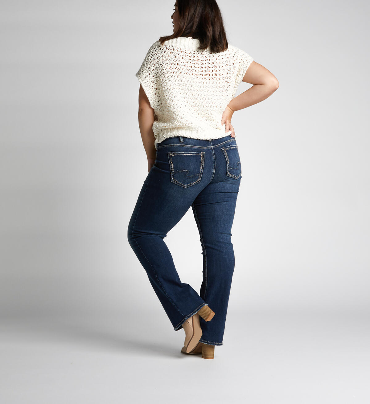 Suki Mid-Rise Curvy Slim Bootcut Jeans, , hi-res image number 1