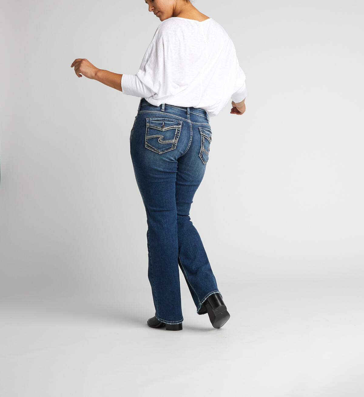 Suki Mid-Rise Curvy Slim Bootcut Jeans, , hi-res image number 1