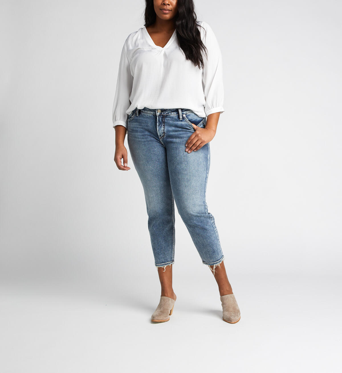 Elyse Mid-Rise Curvy Relaxed Slim Crop Jeans, , hi-res image number 3