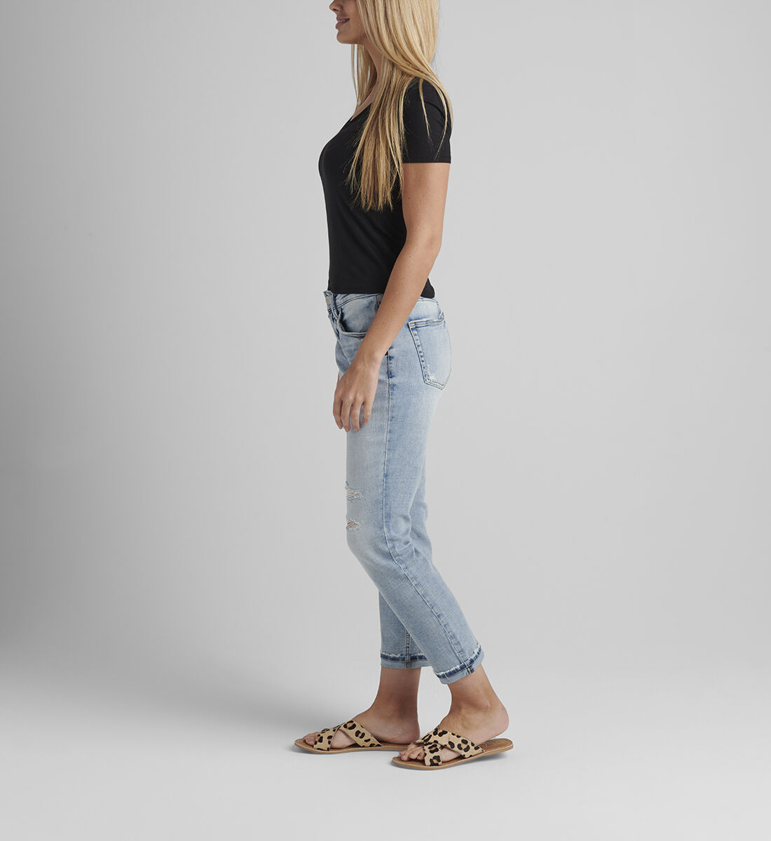 2024新発 Buy Boyfriend Mid Rise Slim Leg Jeans for USD 84.00 | Silver アイドルグッズ