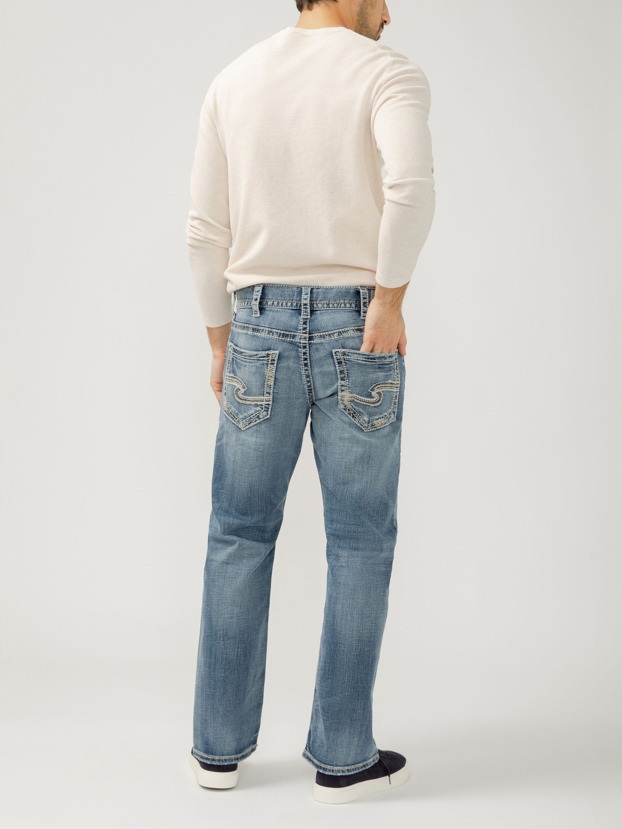 Buy Zac Relaxed Fit Straight Leg Jeans for USD 98.00 | Silver Jeans