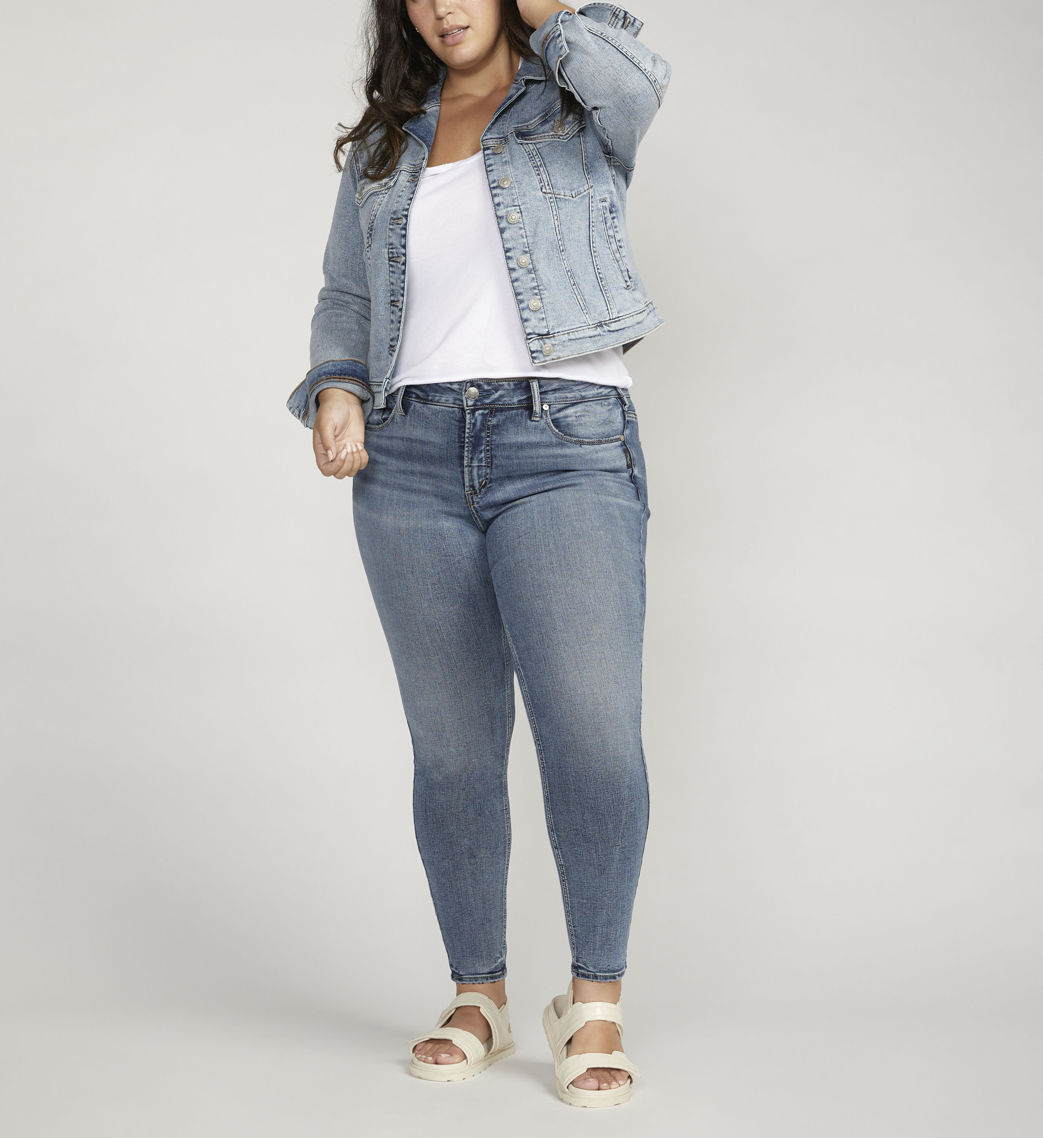 Buy Fitted Jean Jacket for USD 88.00 Silver Jeans US New