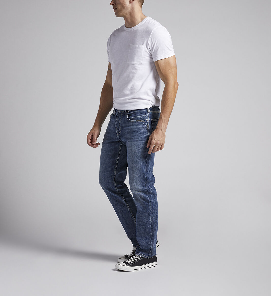 Athletic fit tapered jeans top