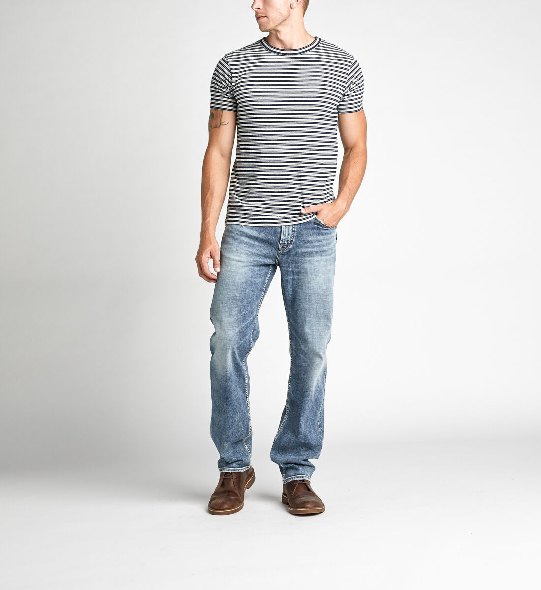 Buy Grayson Easy Straight Jeans for USD 99.00 | Silver Jeans US New
