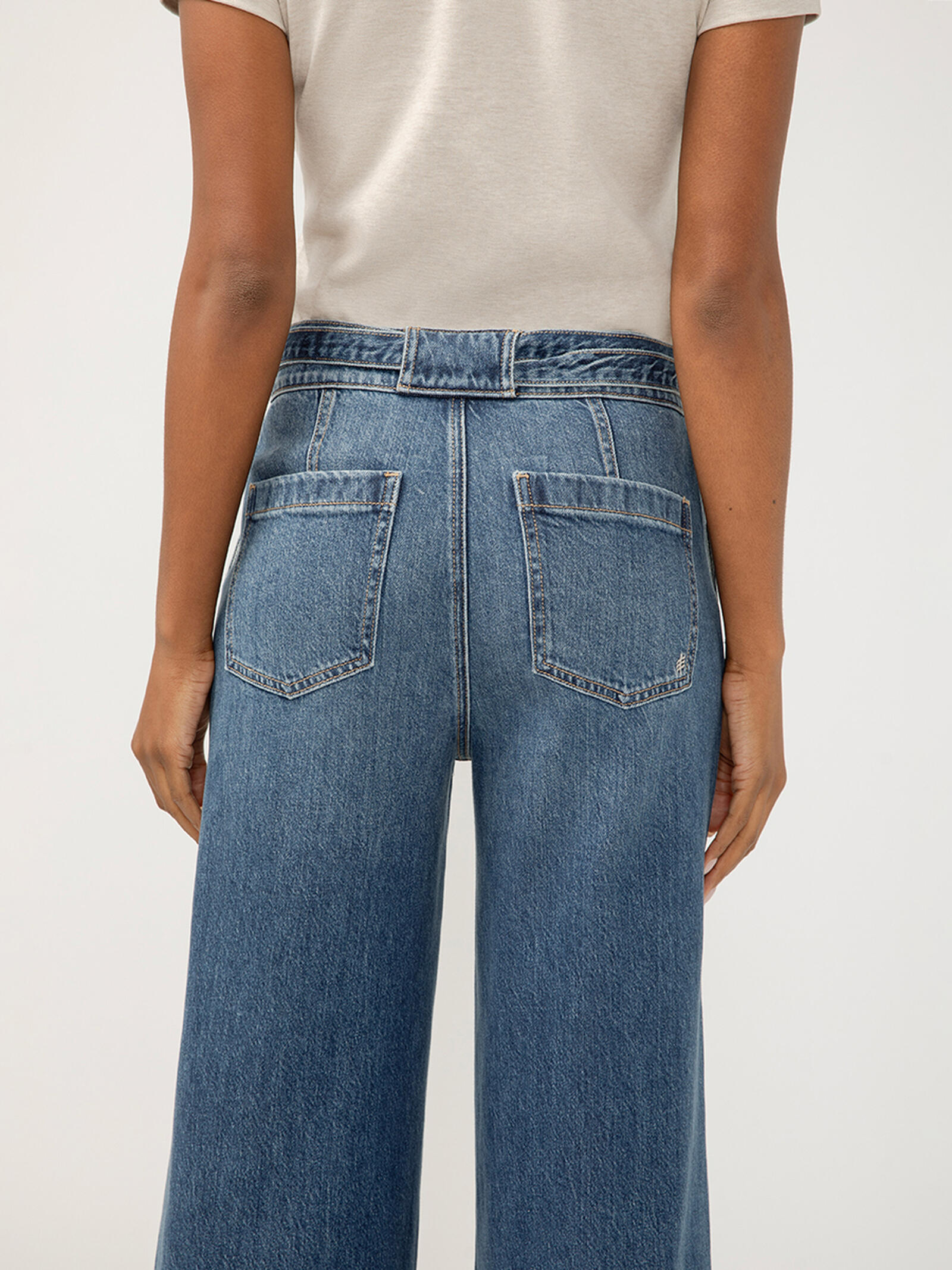 Buy Highly Desirable High Rise Belted Ultra Wide Leg Jeans for USD