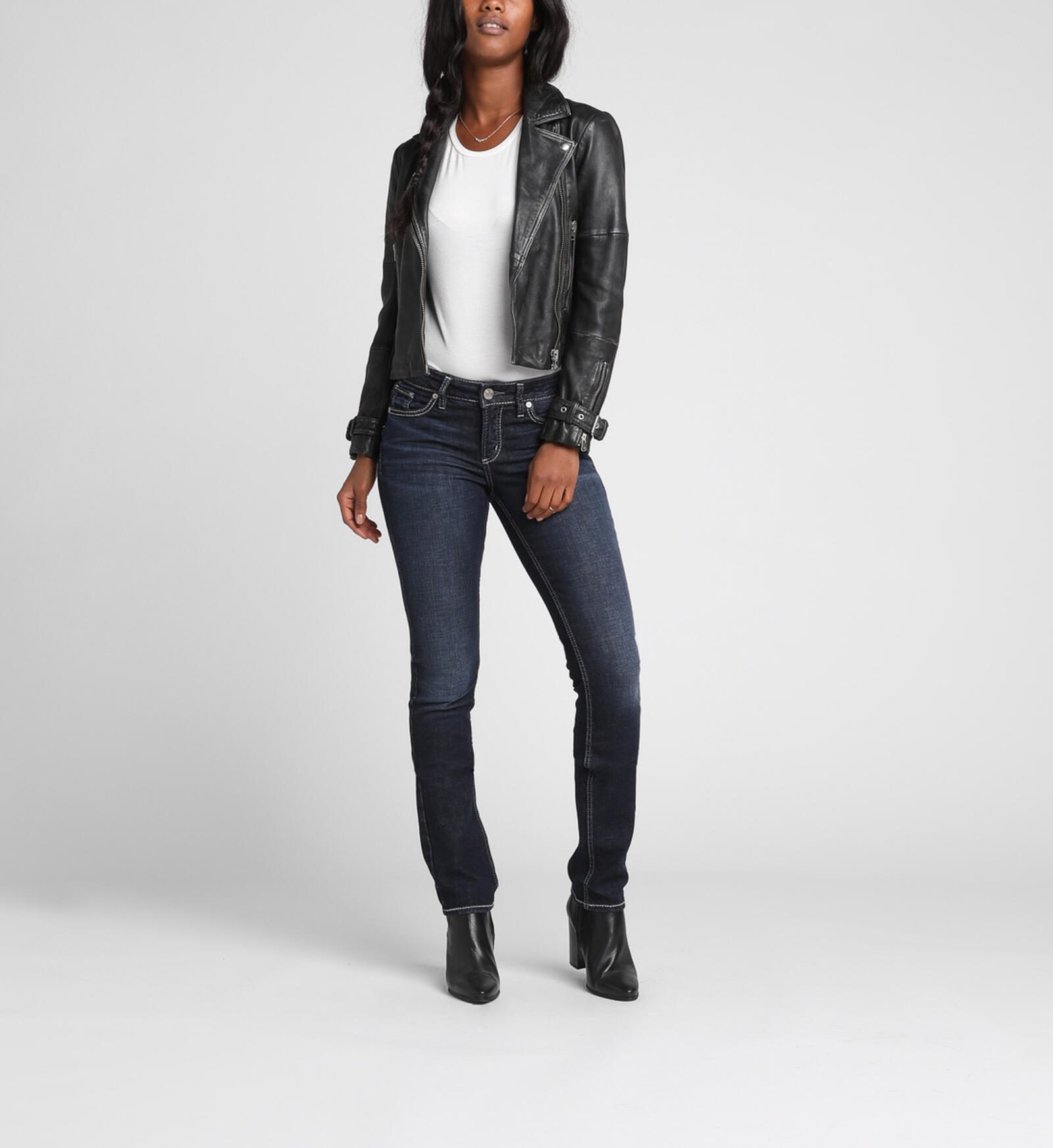 Buy Elyse MidRise Curvy Relaxed Straight Leg Jeans for USD 89.00