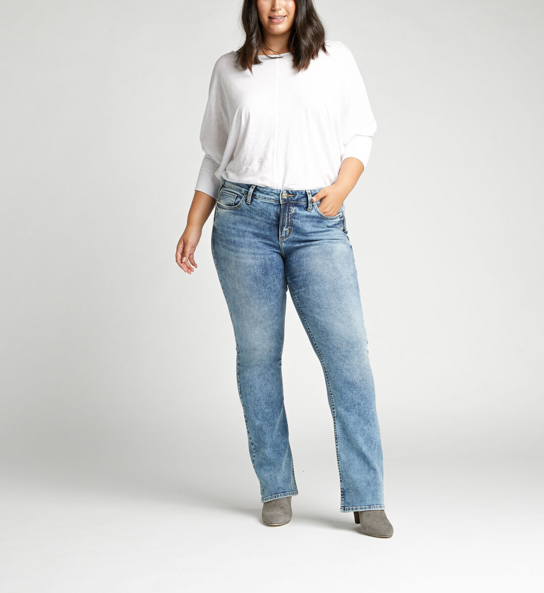 Silver Jeans Co Womens Plus Size Elyse Slim Boot Cut