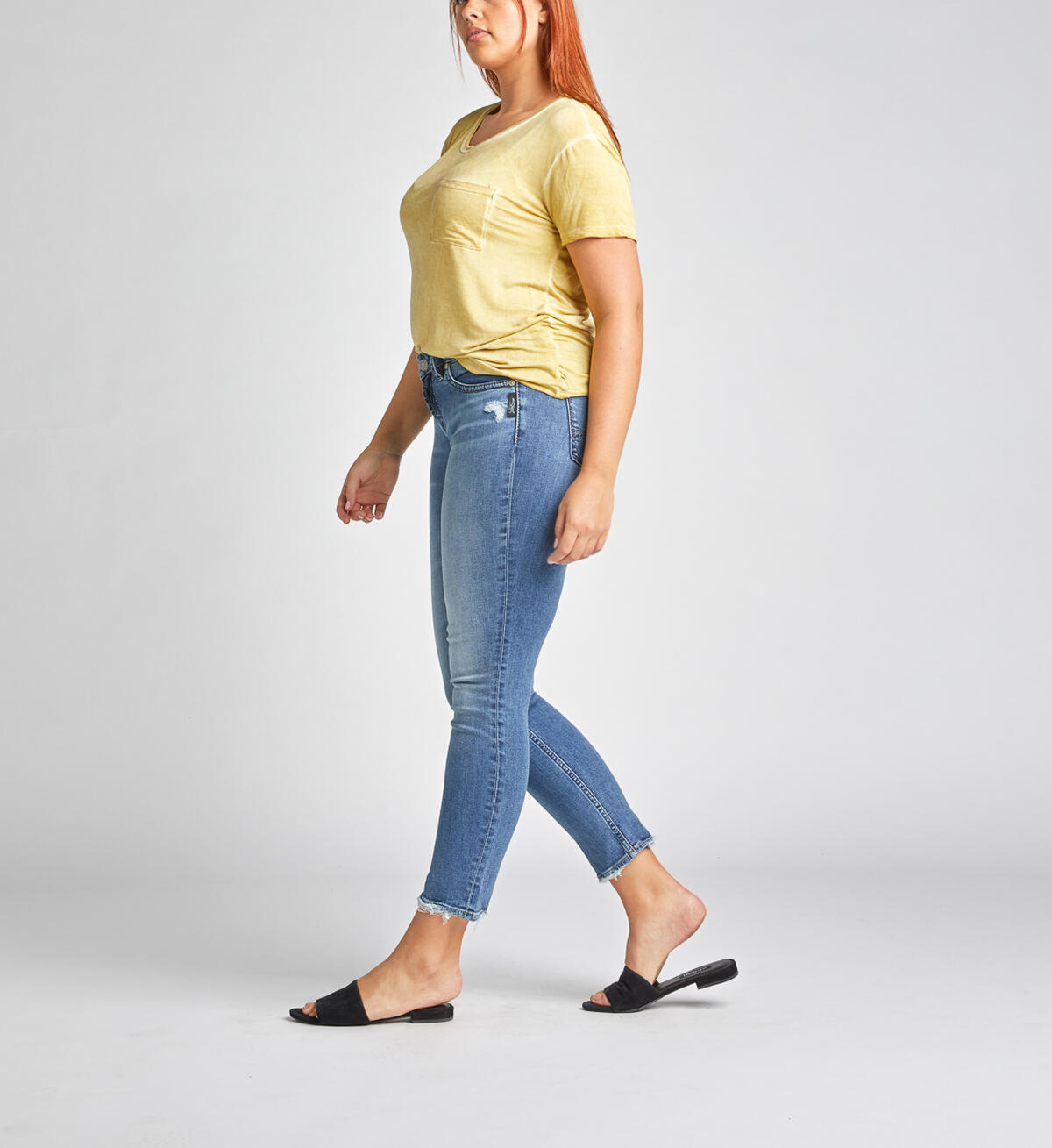 Avery High-Rise Curvy Slim Leg Jeans, , hi-res image number 2