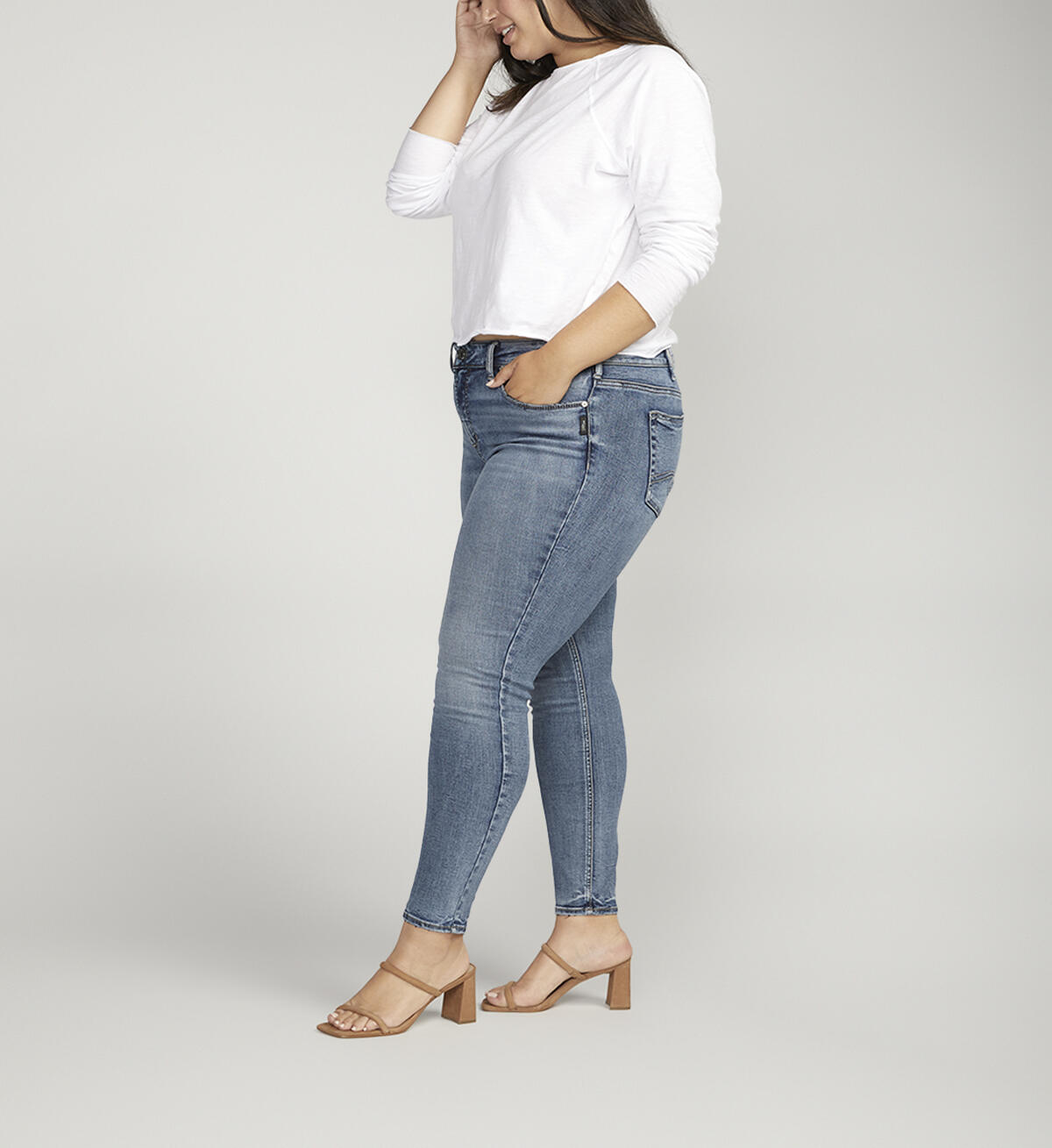 Suki Mid Rise Skinny Jeans Plus Size, Indigo, hi-res image number 2